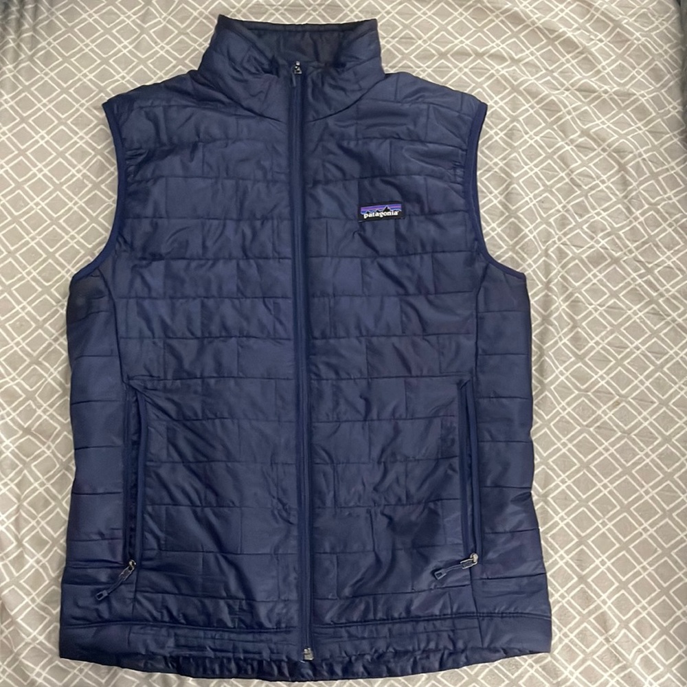 Patagonia Nano Puff Vest Sz Small in Classic Navy